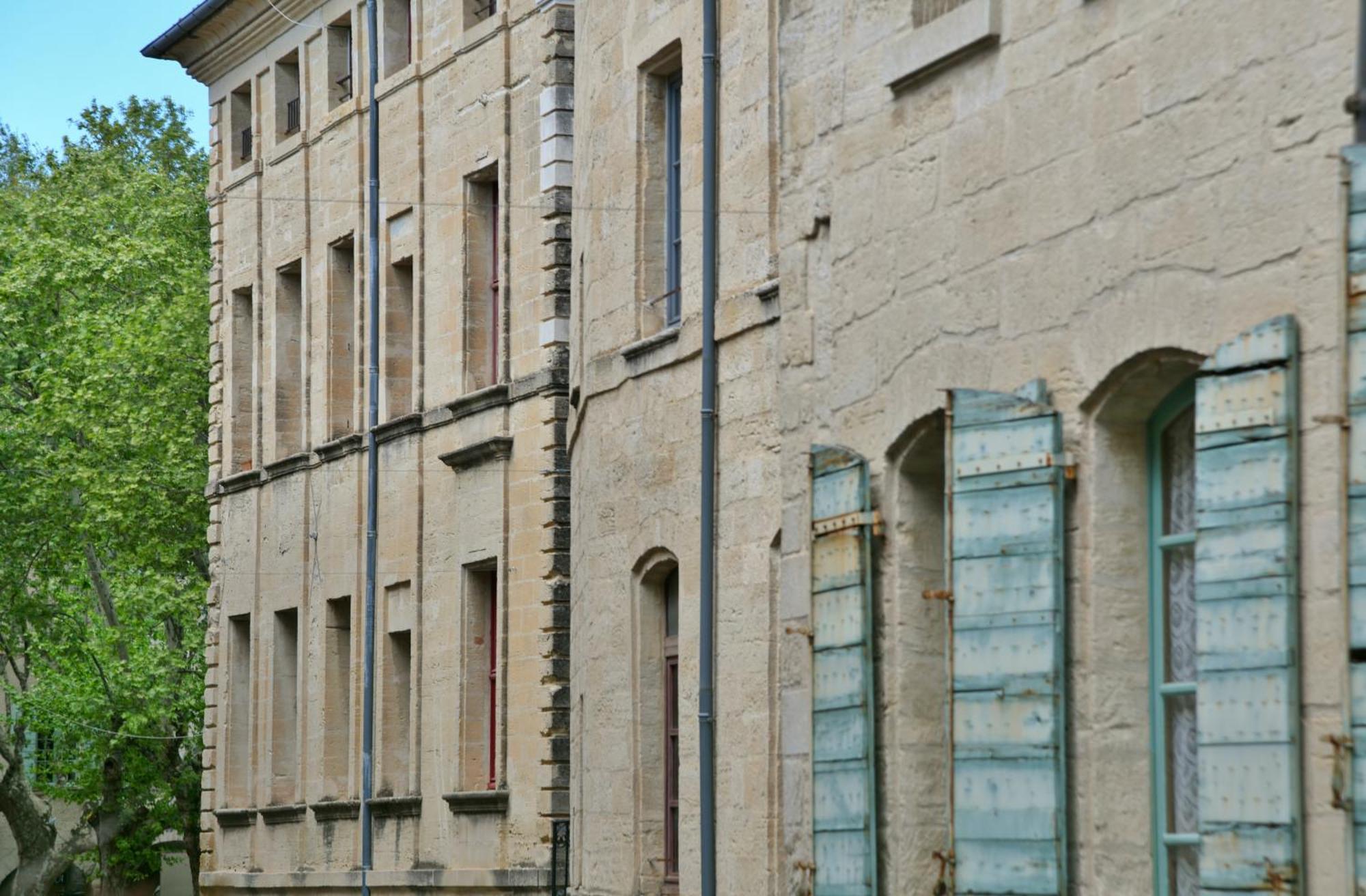 "La Suite" 3 Etoiles Uzes Exterior photo